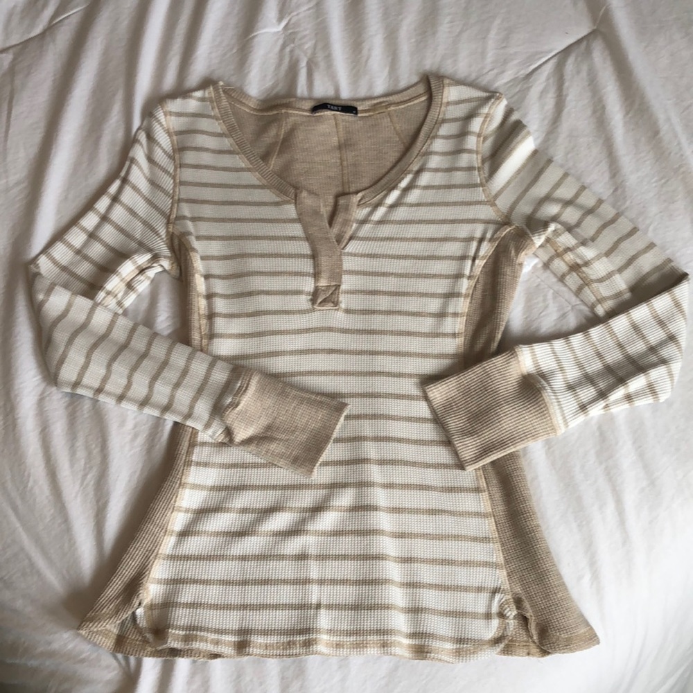 Tart top size M